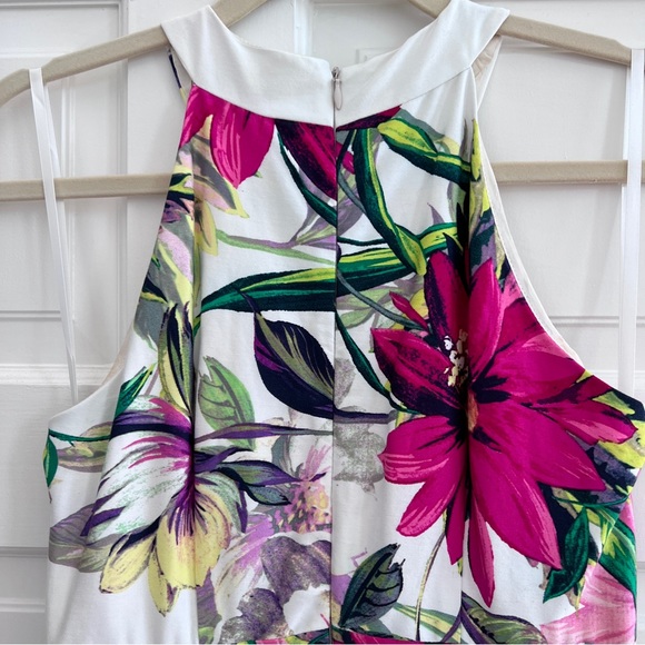 LIKE NEW Eliza J A Line Dress - Picture 5 of 9